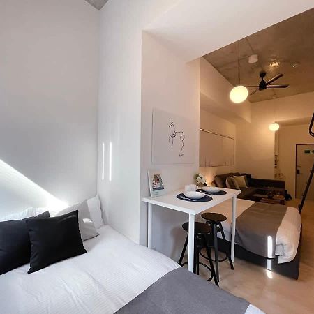 Bhotel Nekoyard - Loft Studio Close To Peace Park & City Sights Hiroshima Esterno foto